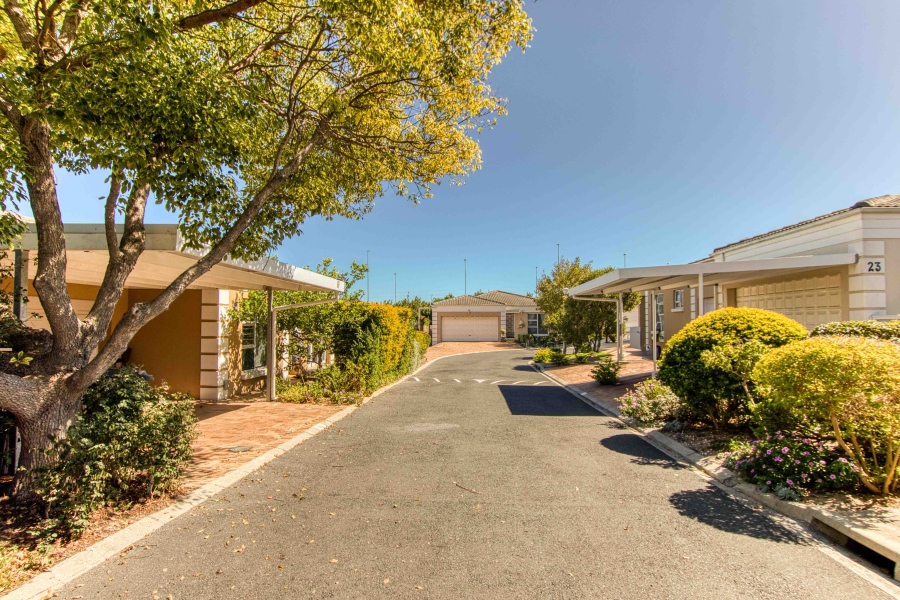 3 Bedroom Property for Sale in Somerset Ridge Western Cape